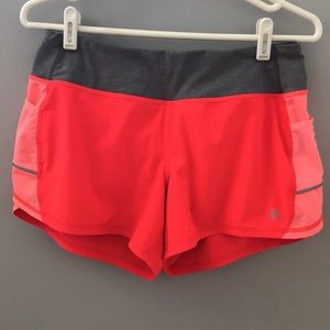 Athleta Orange Athletic/Running Shorts size S
